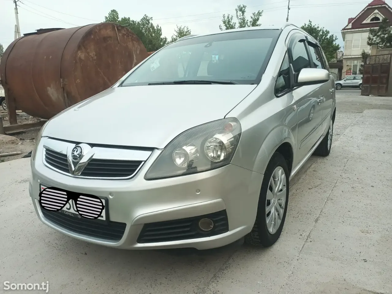 Opel Zafira 2006 · 1.8 MT