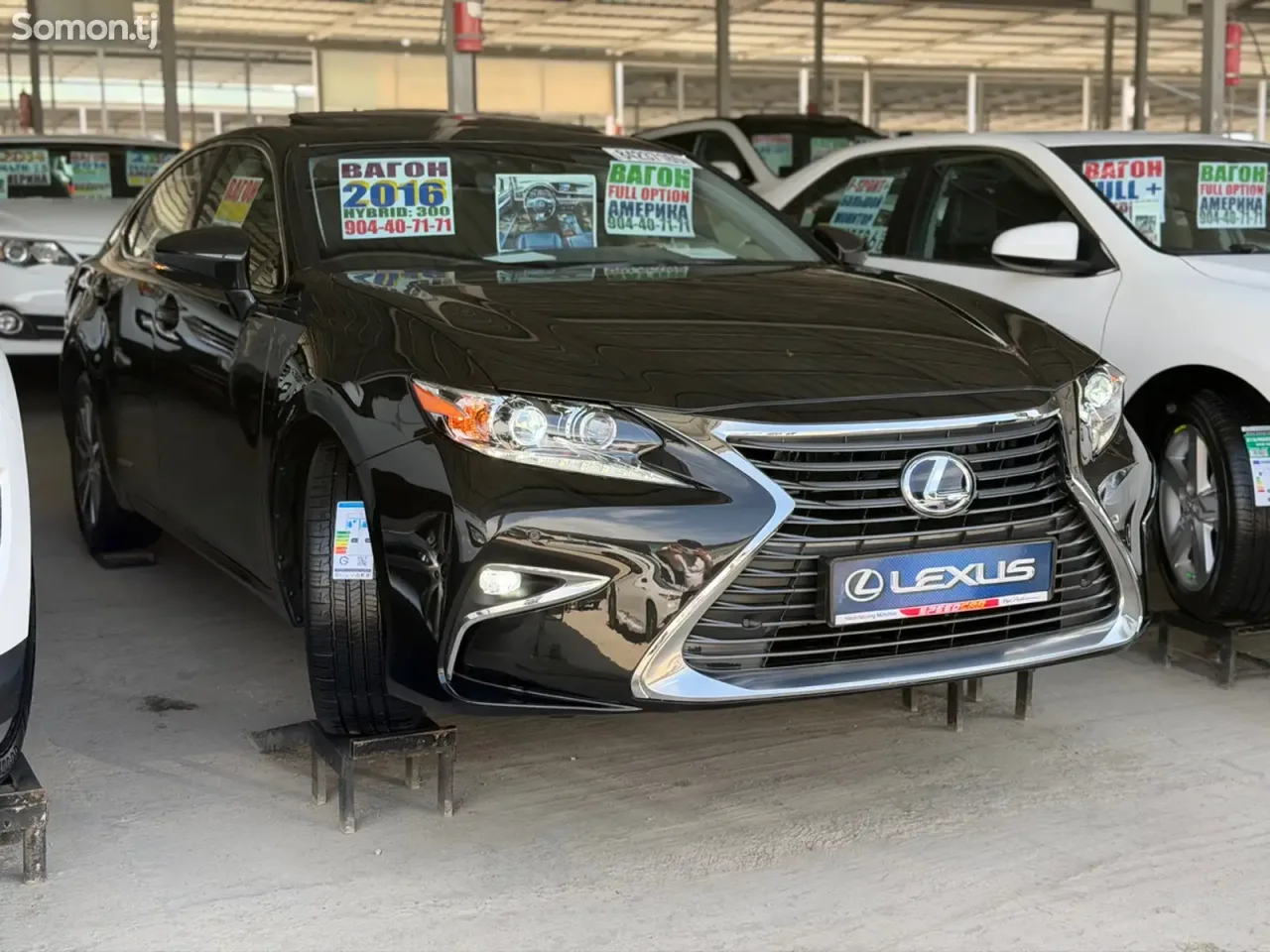 Lexus ES series 2016 · 2.5 AT