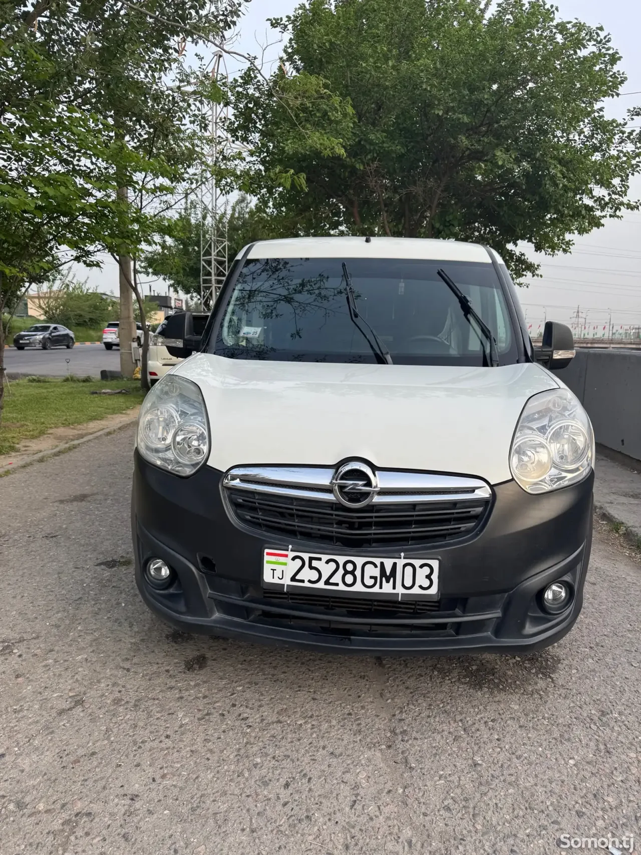 Opel Combo 2015 · 1.5 MT