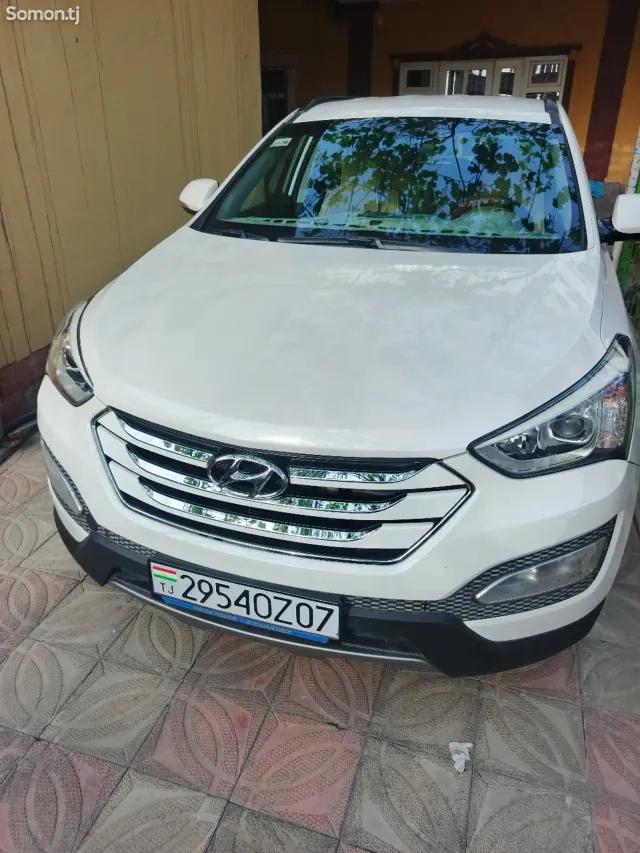 Hyundai Santa Fe 2014 · 2.2 AT