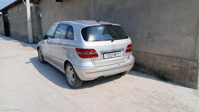 Mercedes-Benz B class 2007 · 2.0 AT