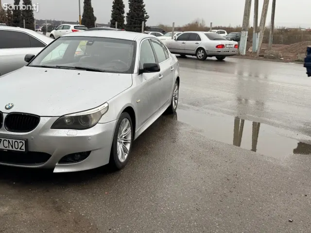 BMW 5 series 2004 · 3.0 AT