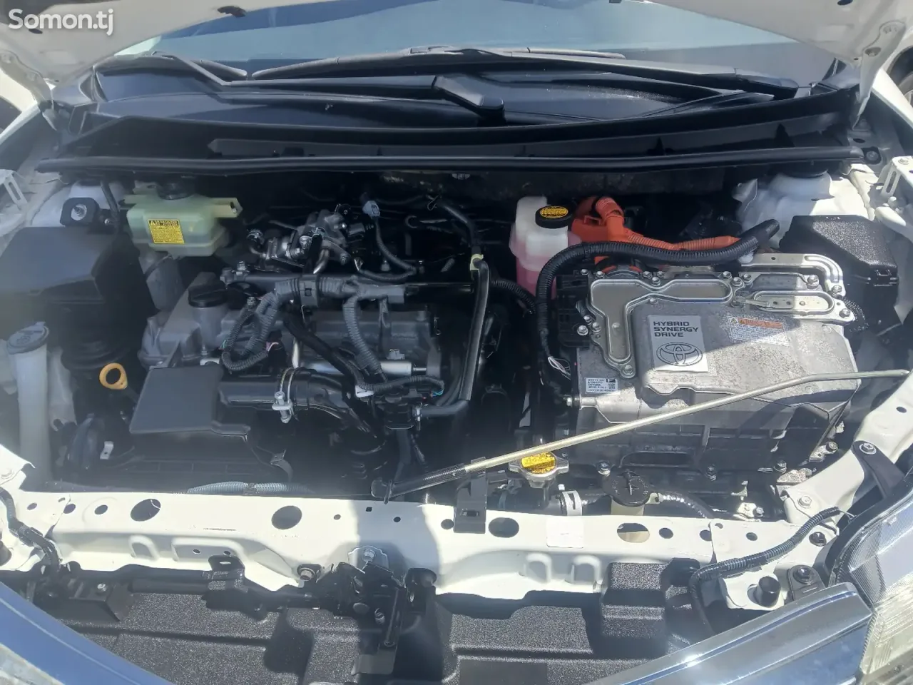 Toyota Fielder 2014 · 1.5 AT