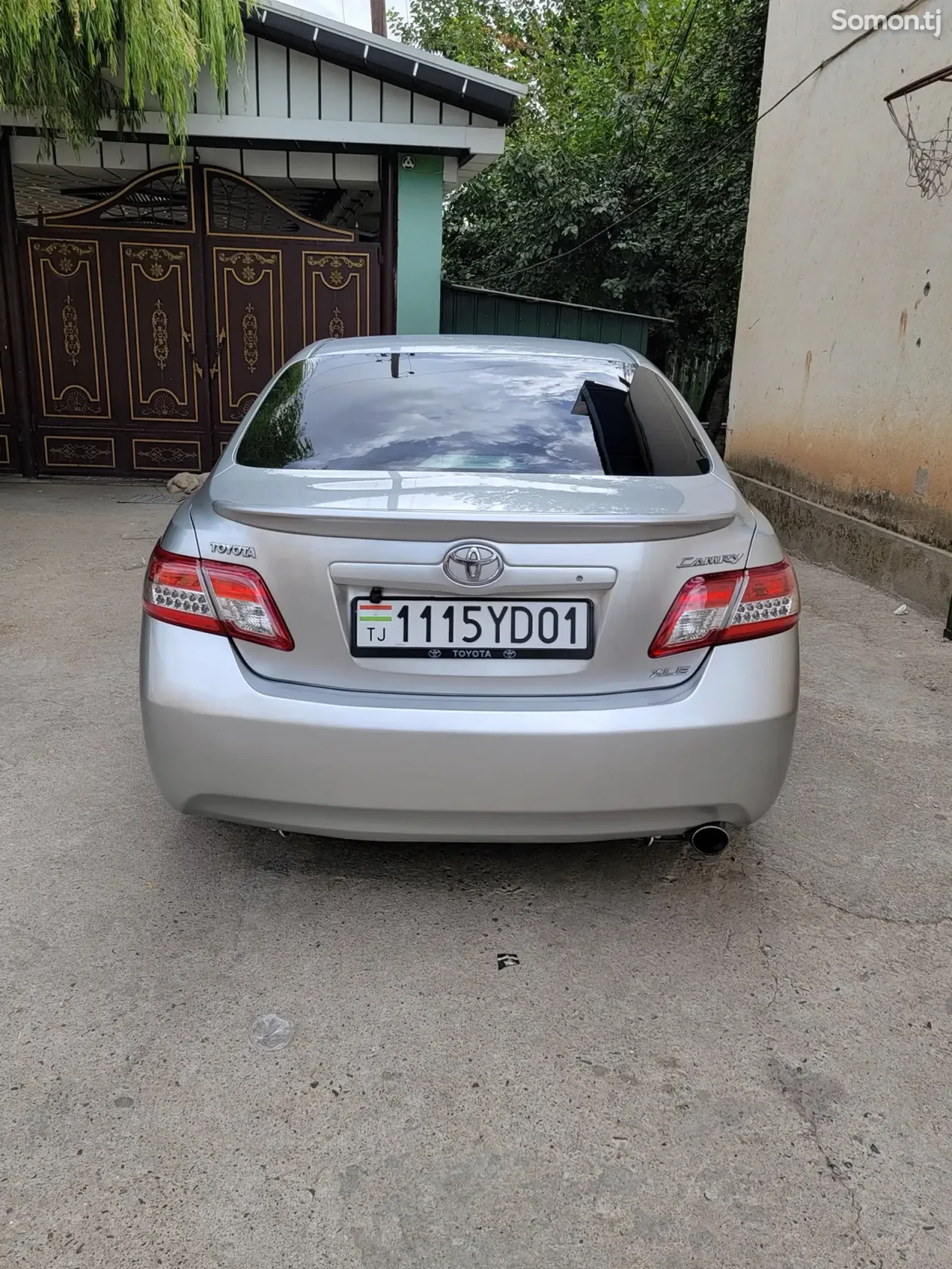 Toyota Camry 2007 · 2.4 AT