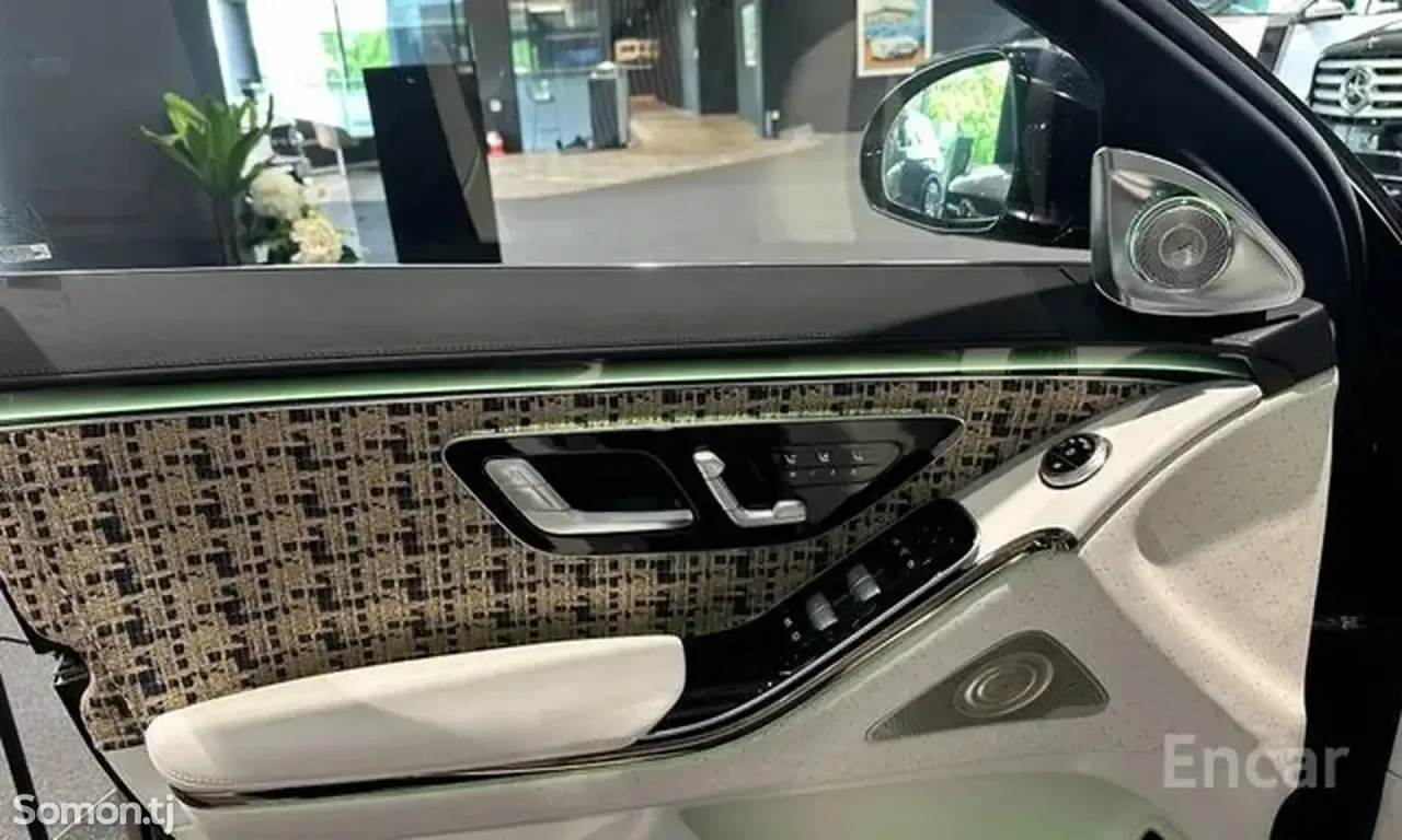 Mercedes-Benz S class 2023 · 6.0 AT