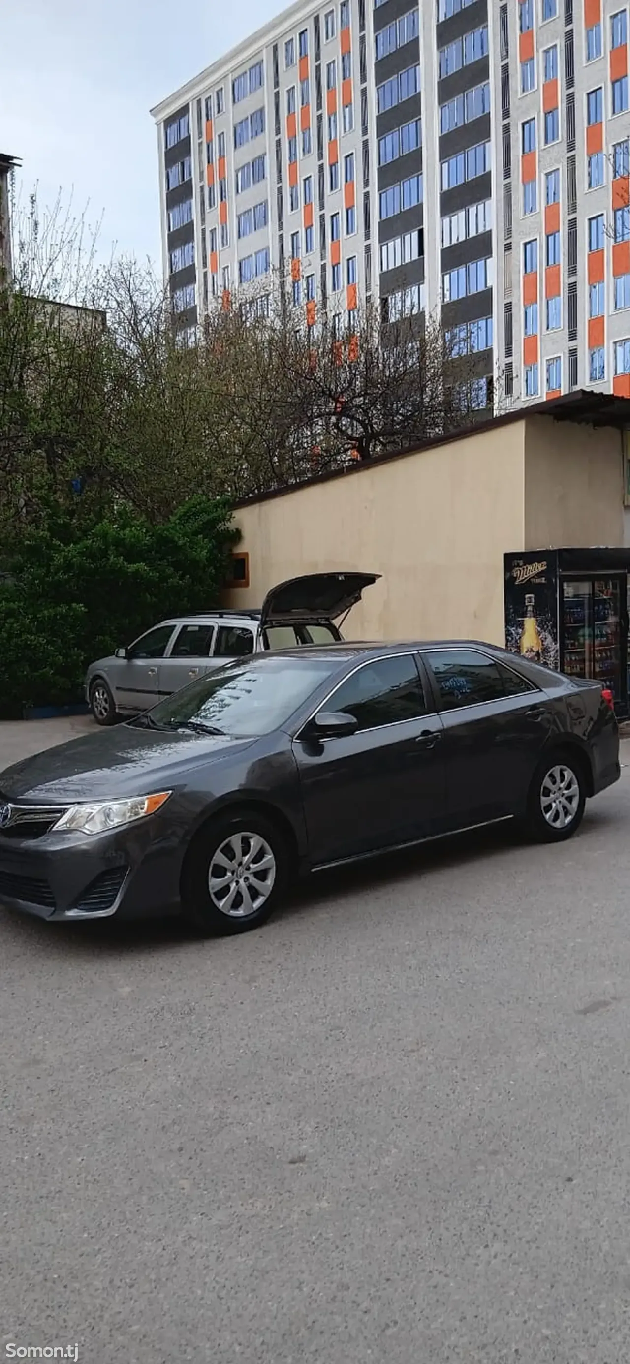 Toyota Camry 2014 · 2.5 AT