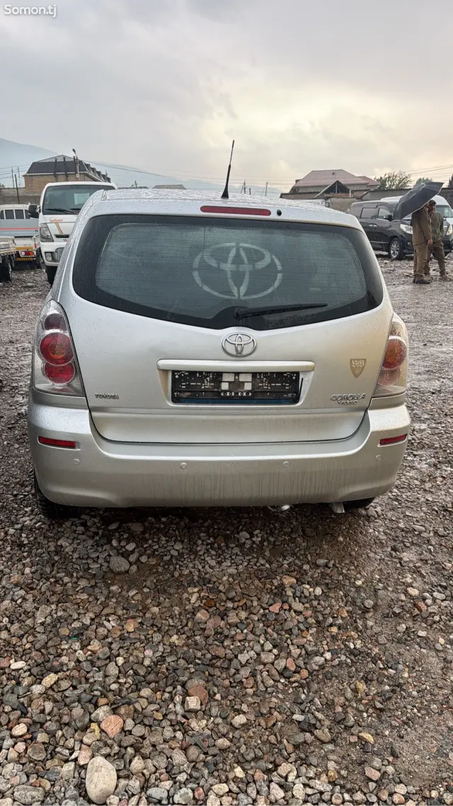 Toyota Corolla Verso 2007 · 1.8 MT
