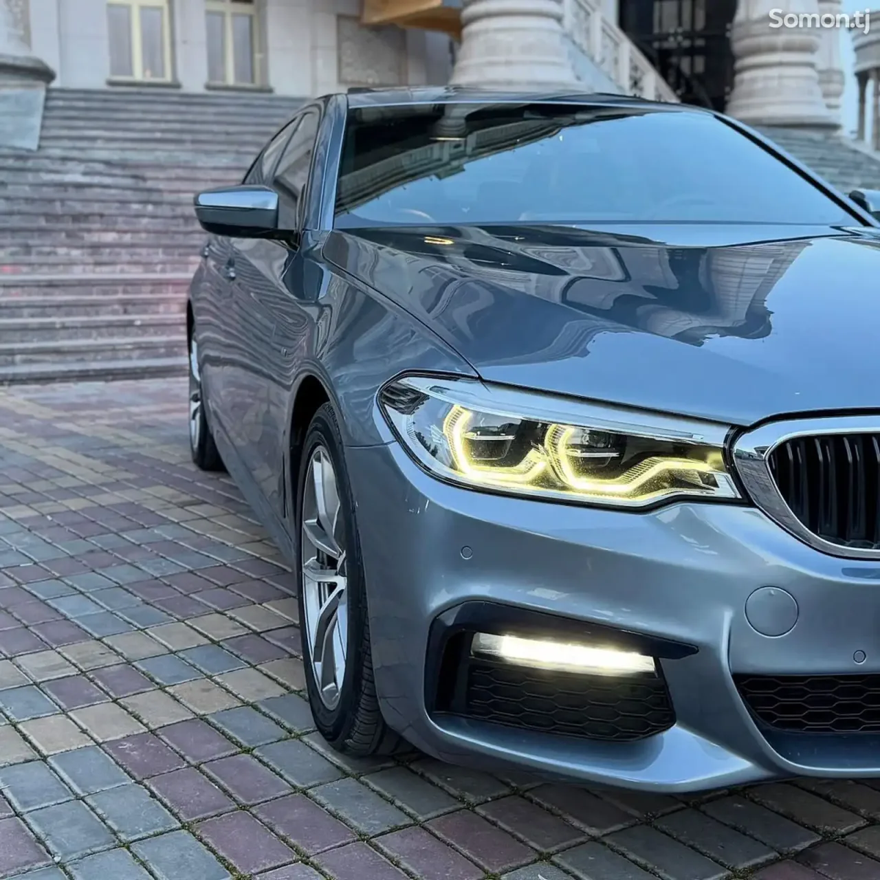 BMW 5 series 2017 · 2.0 AT