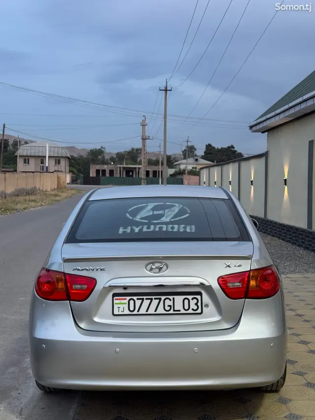 Hyundai Avante 2007 · 1.6 AT