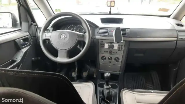 Opel Meriva 2006 · 1.4 MT