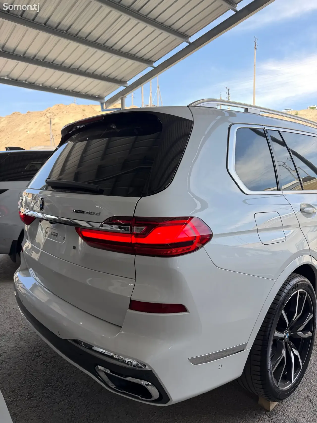 BMW X7 2021 · 3.0 AT