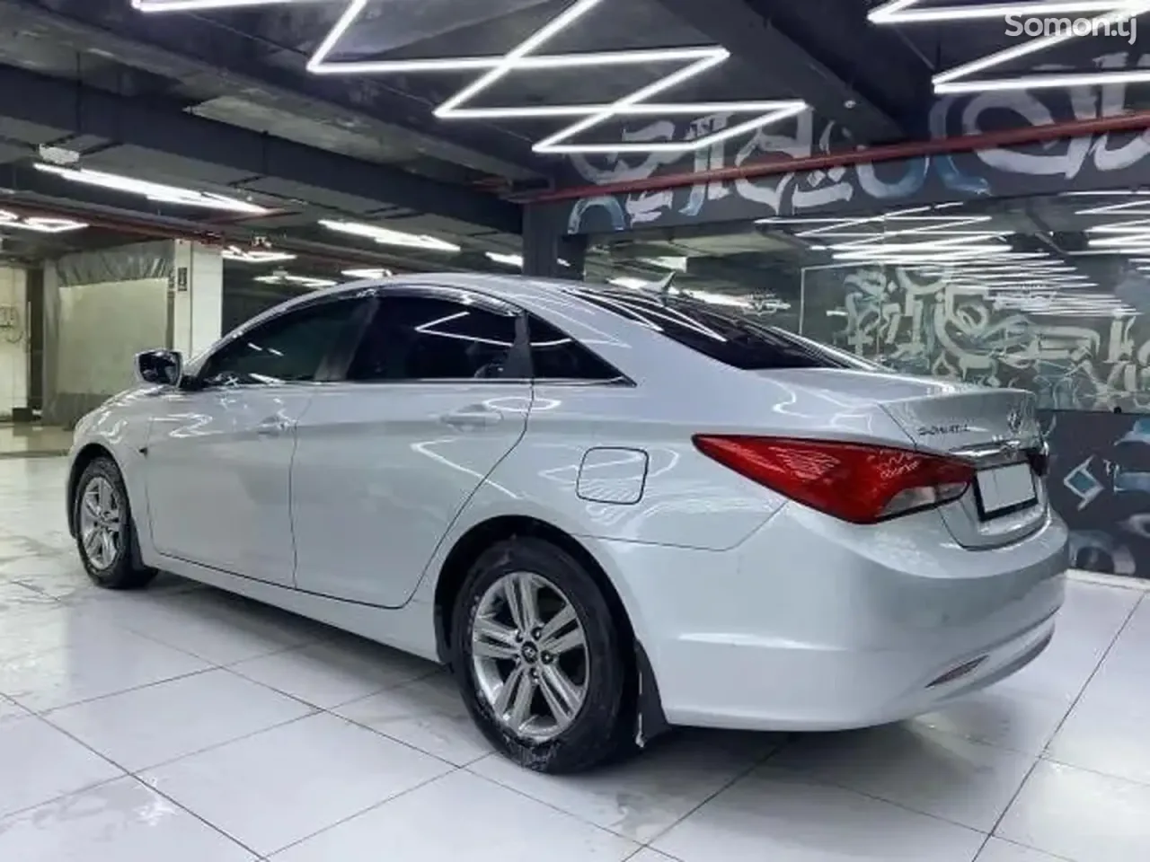 Hyundai Sonata 2014 · 2.0 AT