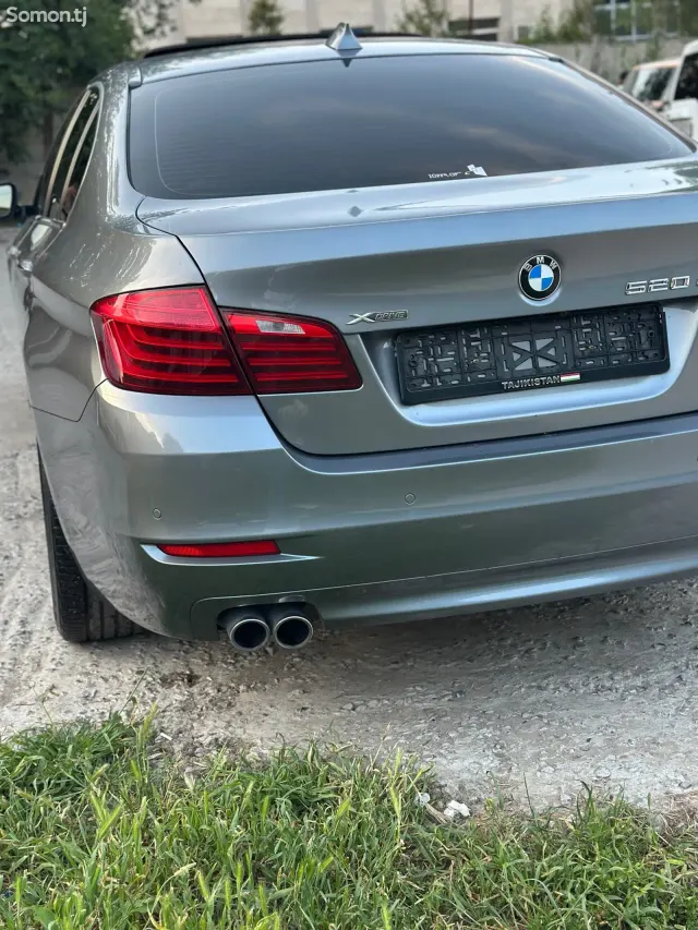 BMW 5 series 2014 · 2.0 AT