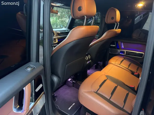 Mercedes-Benz G class 2019 · 4.0 AT