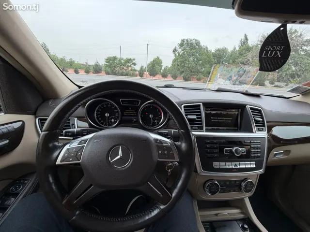 Mercedes-Benz GLS 2014 · 3.0 AT