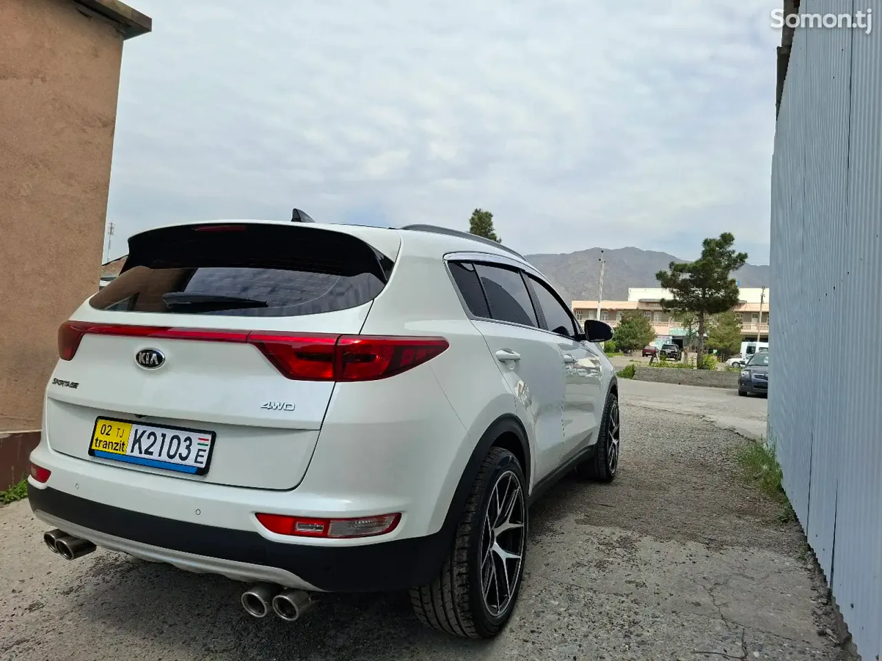 Kia Sportage Grand 2016 · 2.0 AT