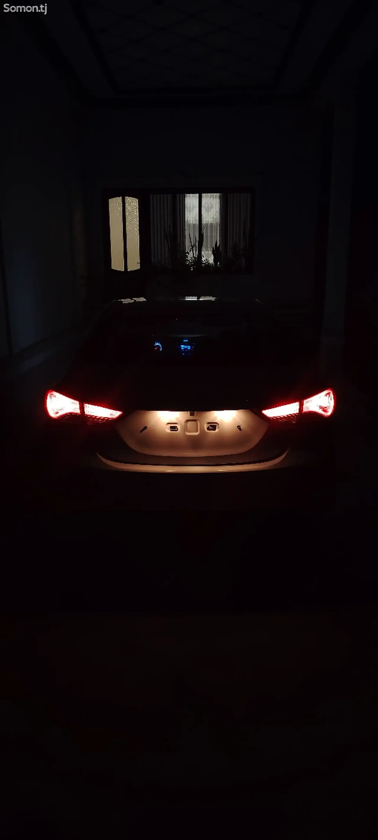 Hyundai Avante 2014 · 1.6 AT