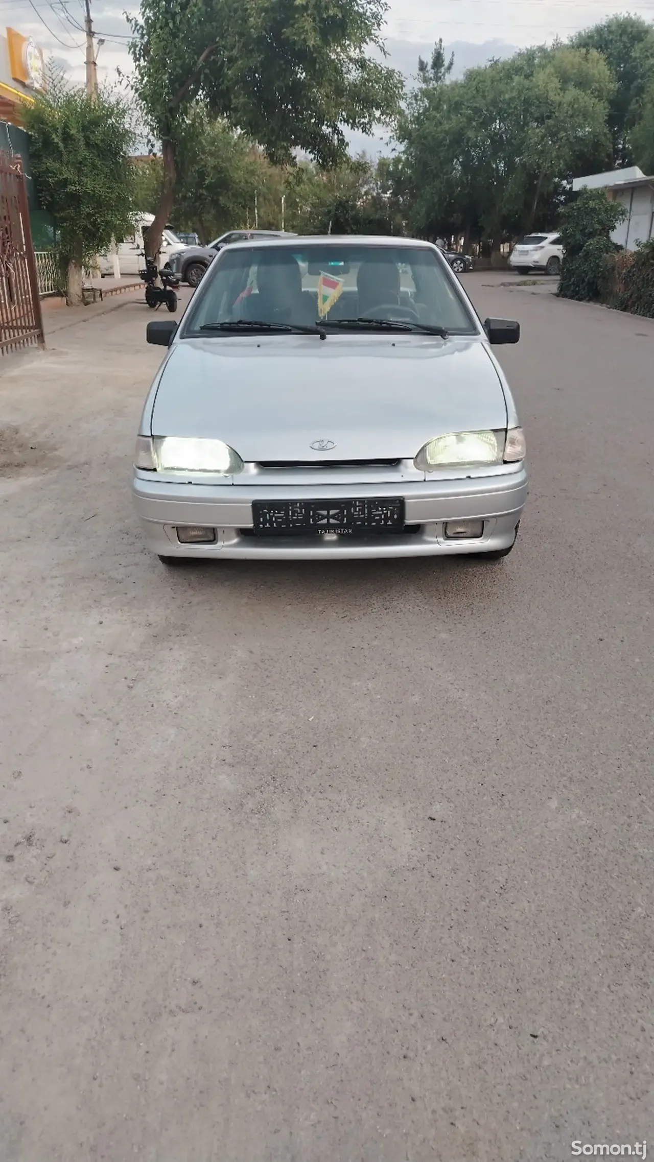Lada (ВАЗ) 2115 2004 · MT