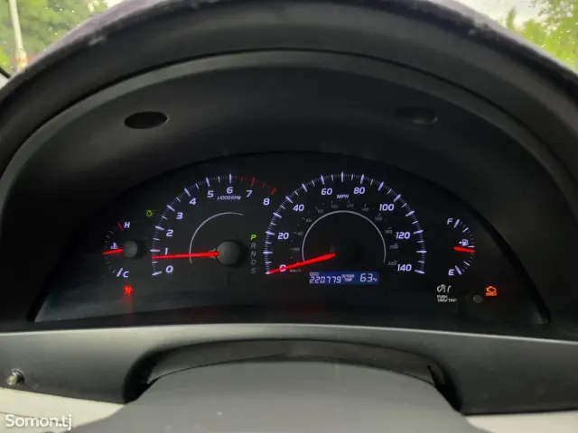 Toyota Camry 2011 · 2.5 AT