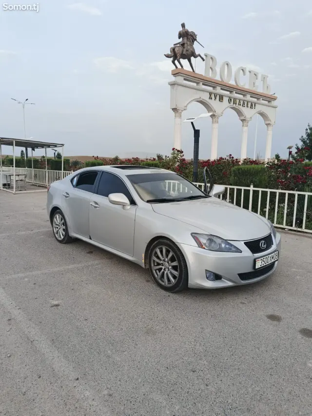 Lexus IS series 2008 · 2.5 AT