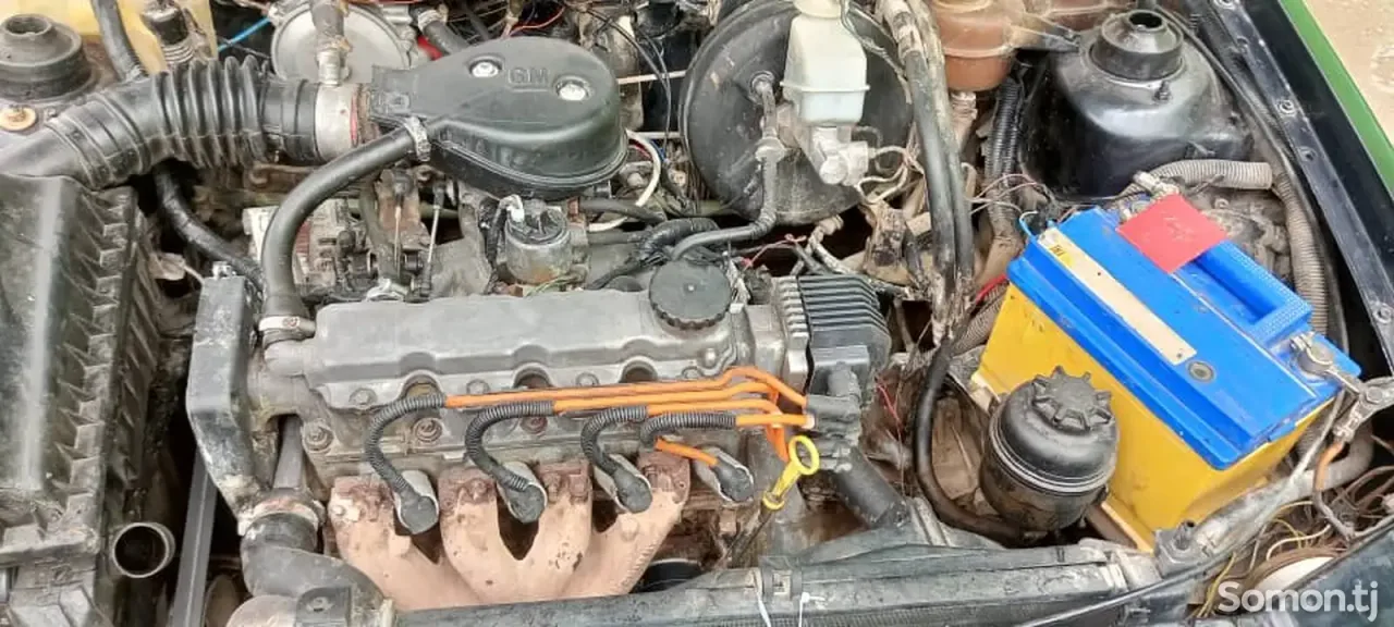 Opel Astra F 1994 · 1.6 MT