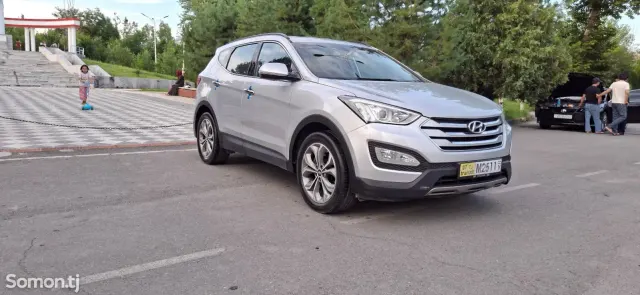 Hyundai Santa Fe 2014 · 2.0 AT
