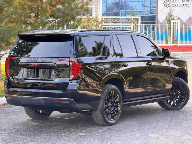 GMC Yukon 2023 · 5.3 AT