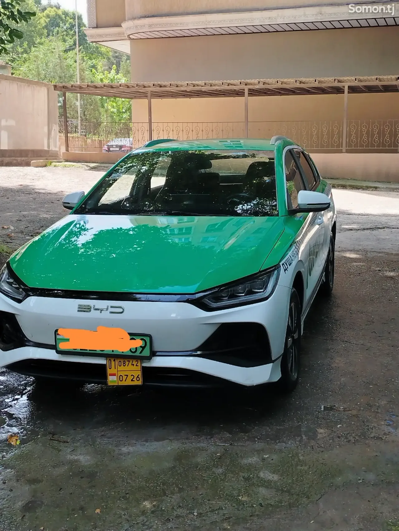 BYD E2 2023 · 0.4 CVT