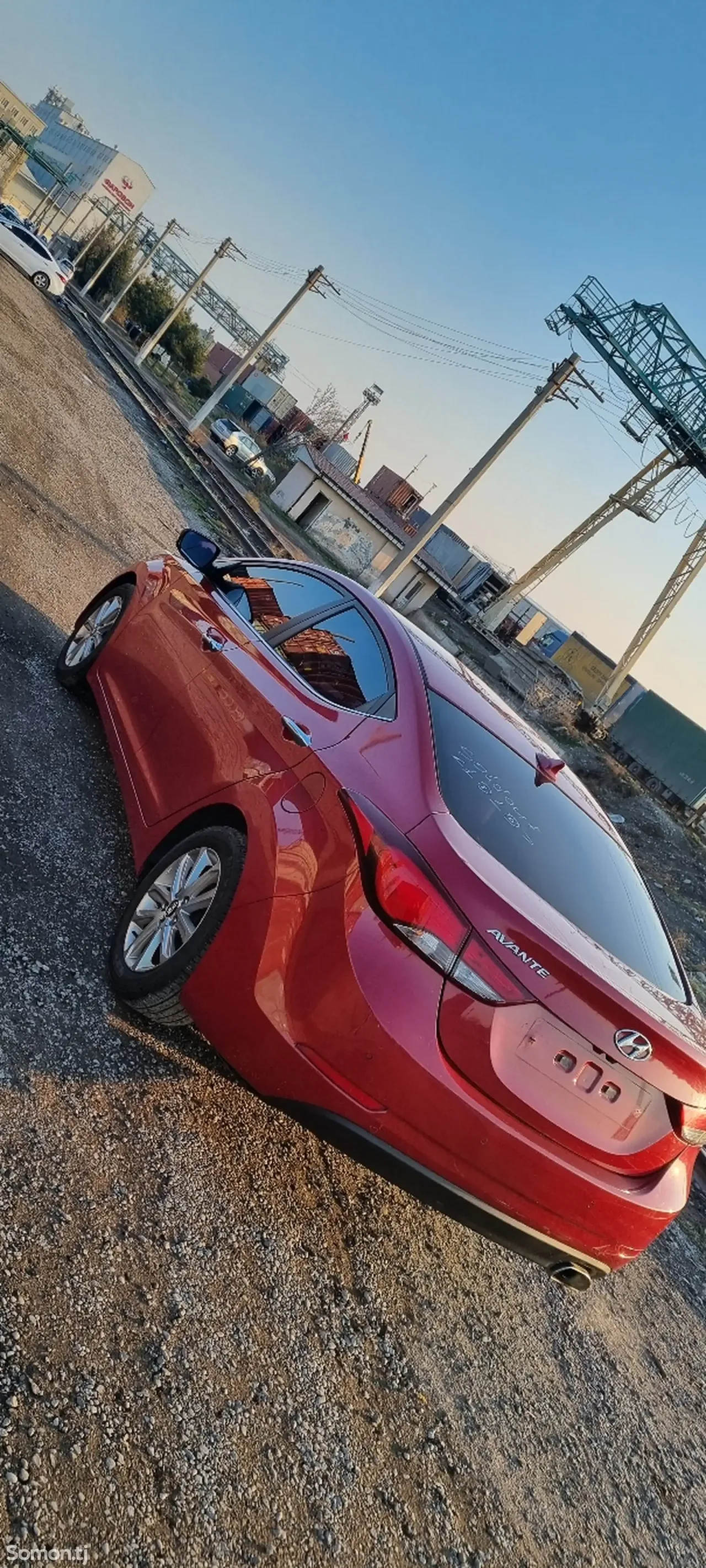 Hyundai Avante 2014 · 1.6 AT