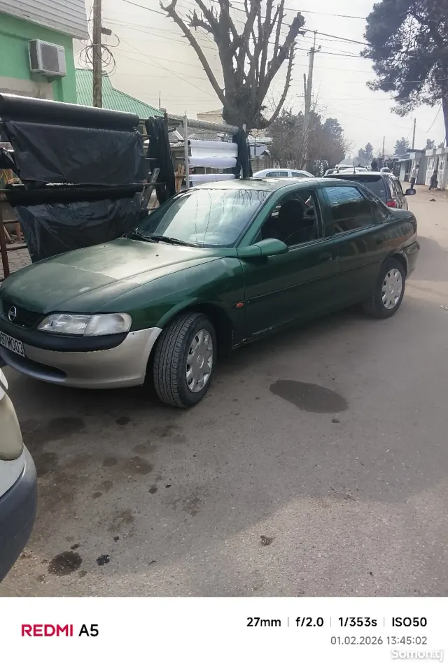 Opel Vectra B 1997 · 1.6 MT