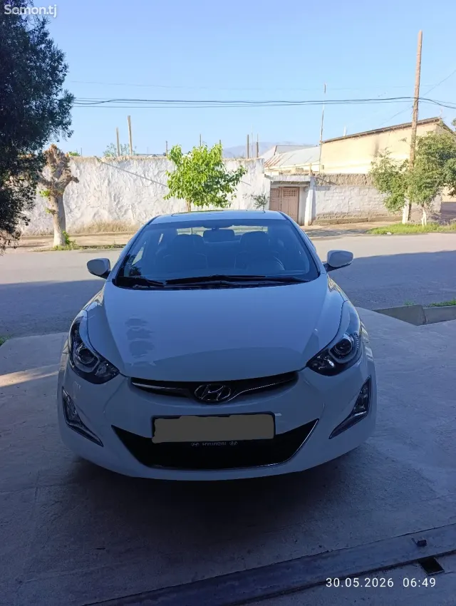 Hyundai Avante 2014 · 1.6 AT