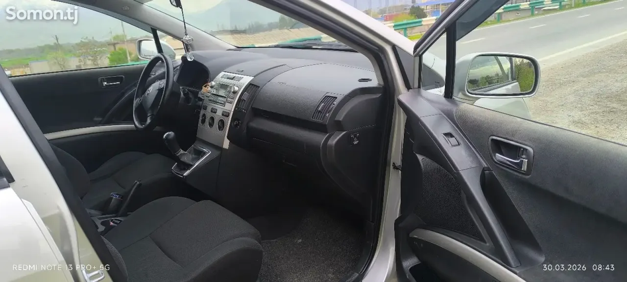 Toyota Corolla Verso 2007 · 1.8 MT