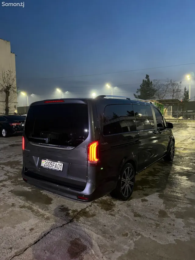 Mercedes-Benz Viano 2021 · 2.2 AT
