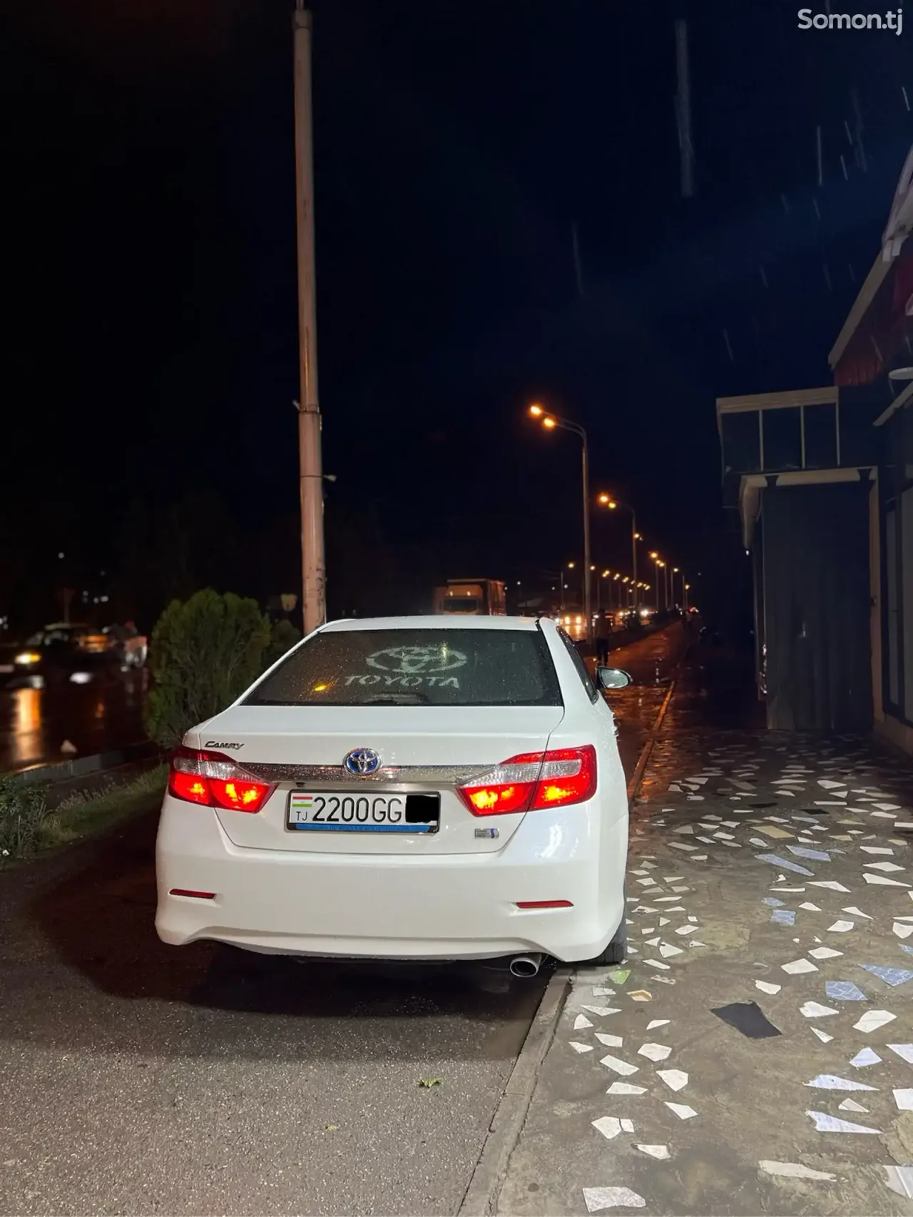 Toyota Camry 2013 · 2.5 AT