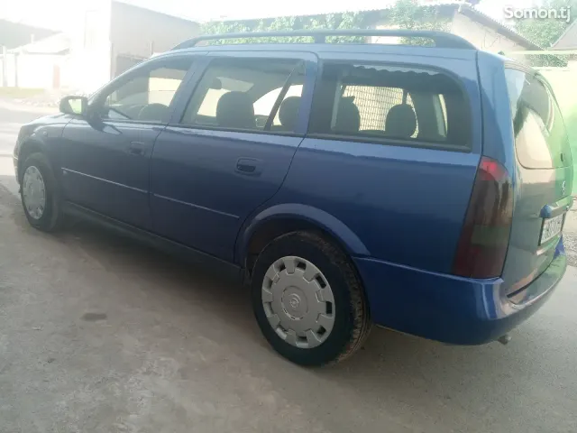 Opel Astra G 2002 · 1.8 MT