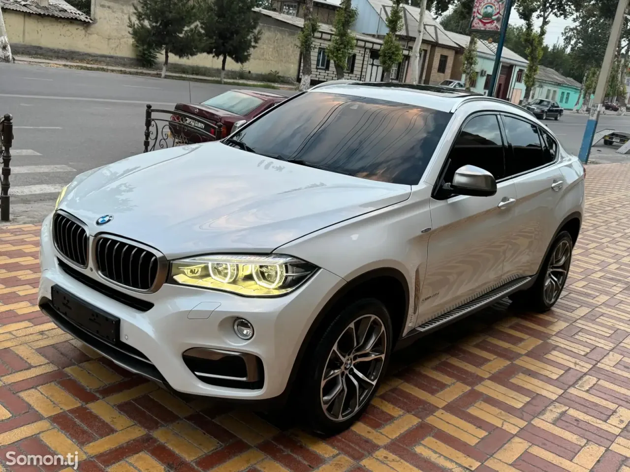BMW X6 2018 · 3.0 AT