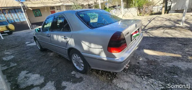 Mercedes-Benz C class 1999 · 1.8 MT