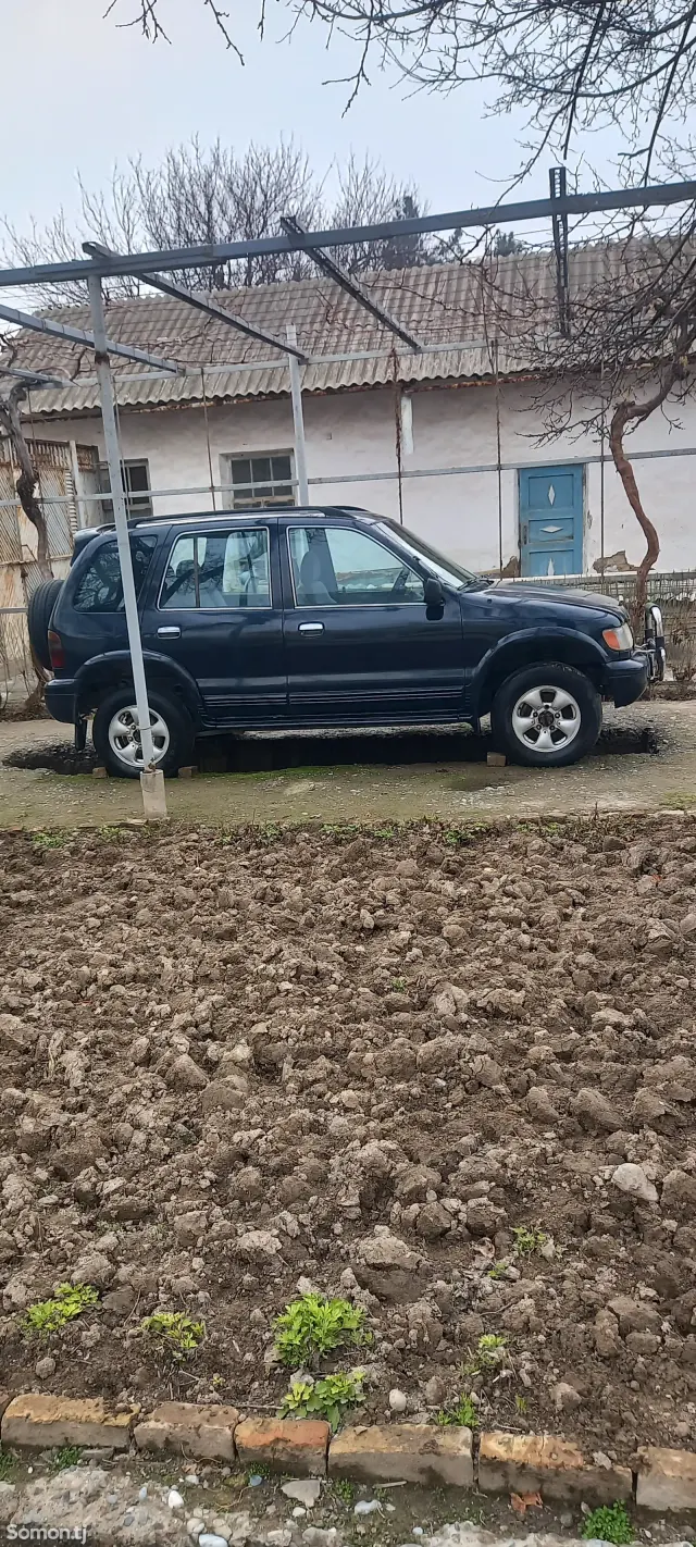 Kia Sportage 1996 · 3.5 MT