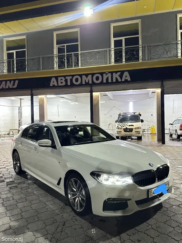 BMW 5 series 2017 · 2.0 AT