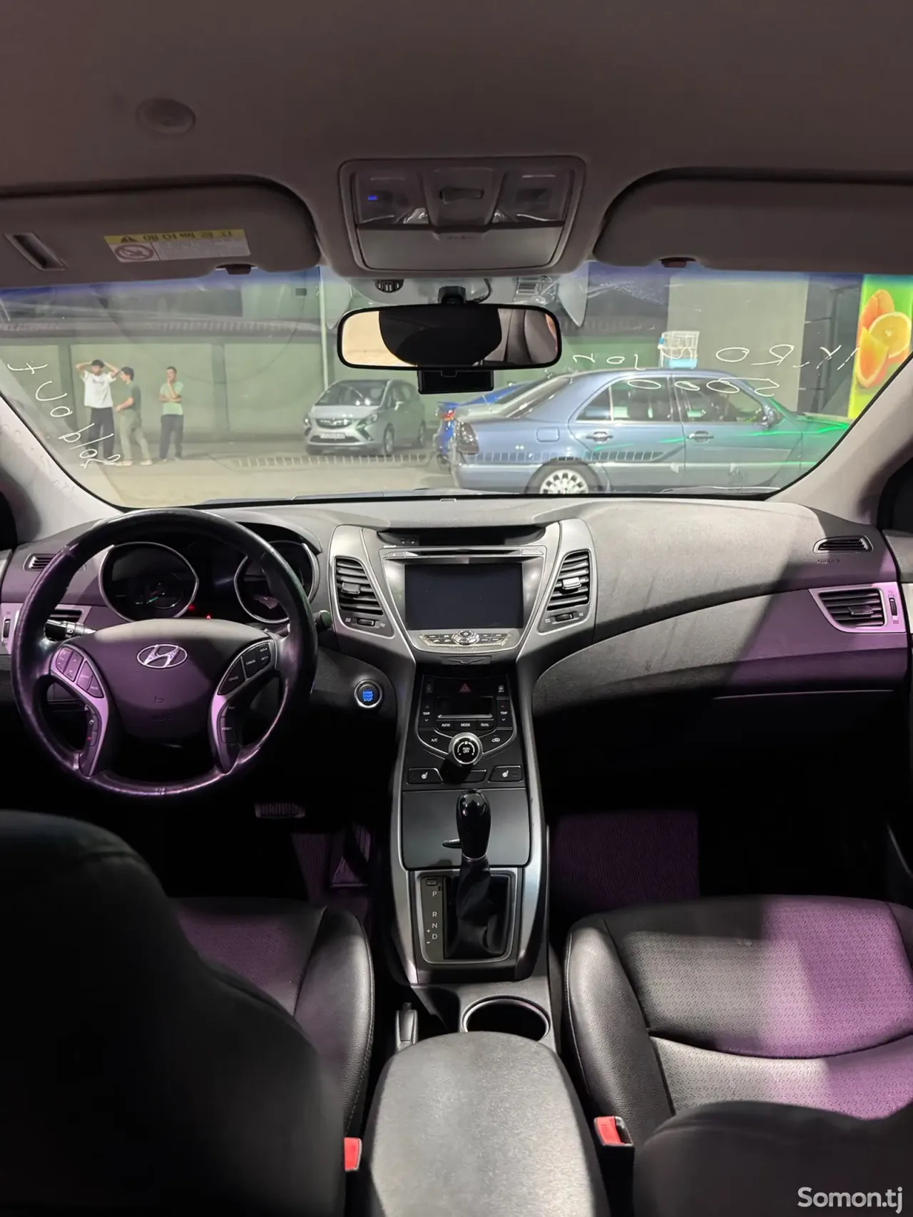 Hyundai Avante 2014 · 1.6 AT