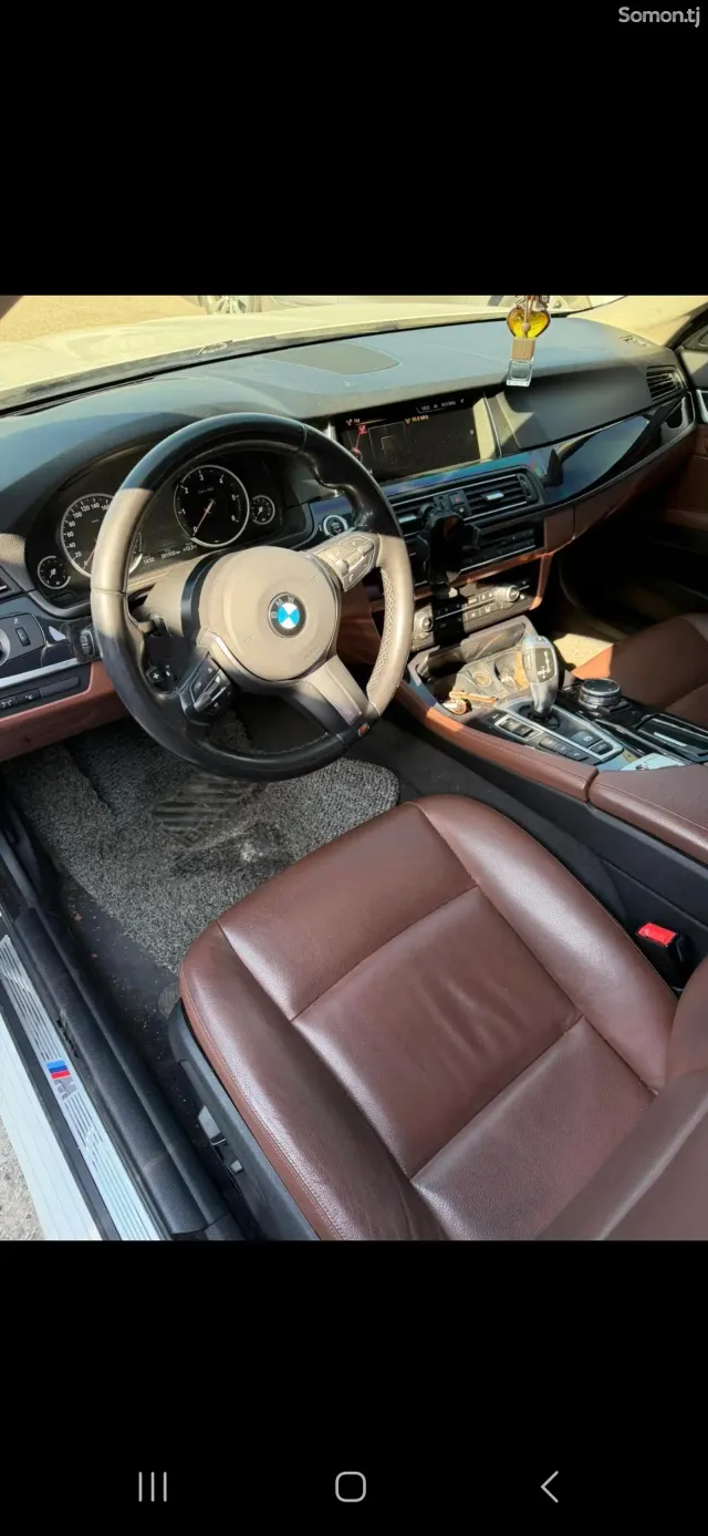 BMW 5 series 2016 · 2.0 AT