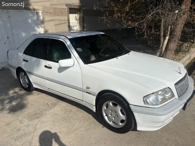 Mercedes-Benz C class 1998 · 1.8 MT