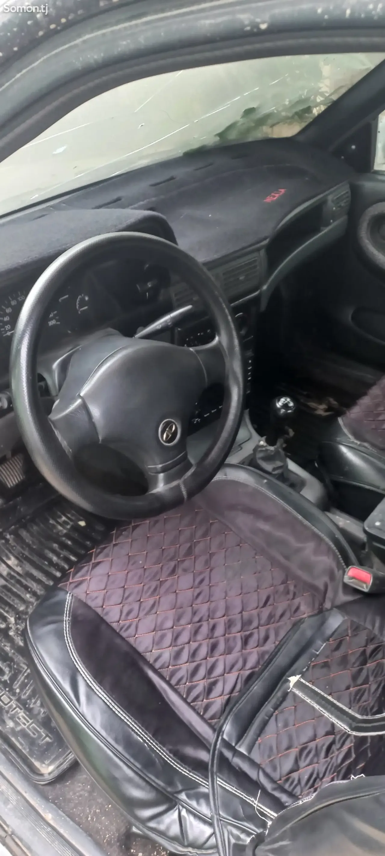 Daewoo Nexia 1996 · 1.6 MT