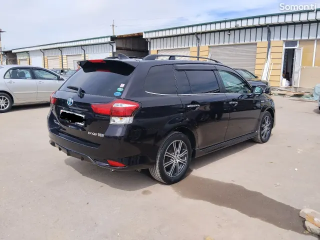 Toyota Fielder 2016 · 1.5 AT