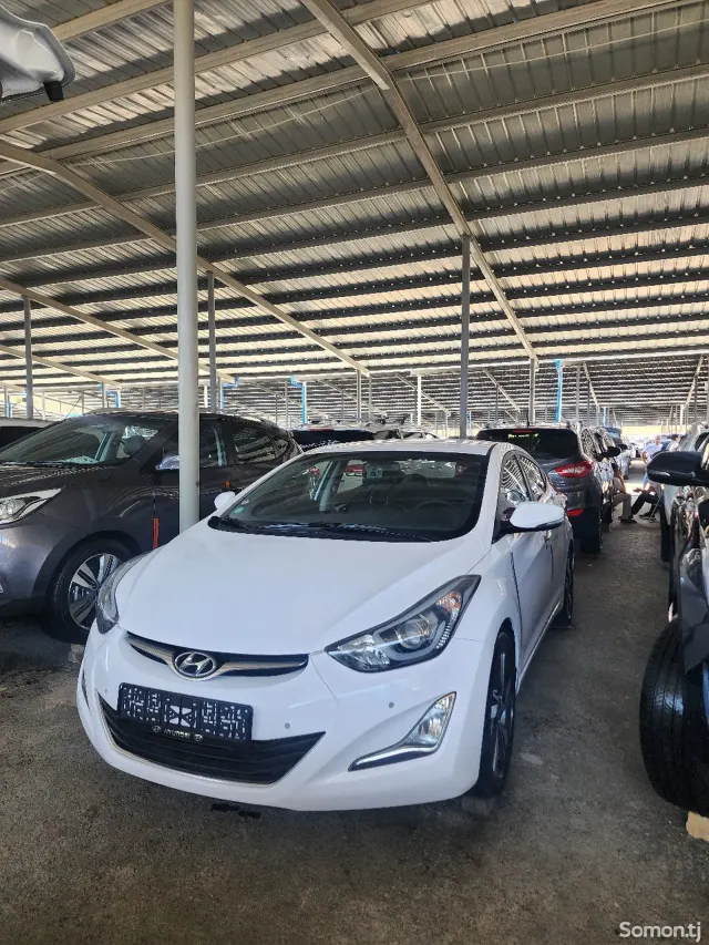 Hyundai Avante 2014 · 1.6 AT