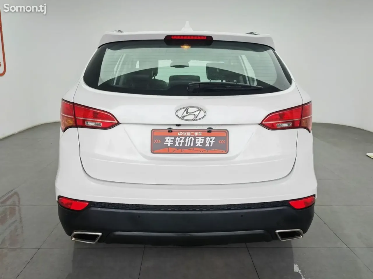 Hyundai Santa Fe 2015 · AT