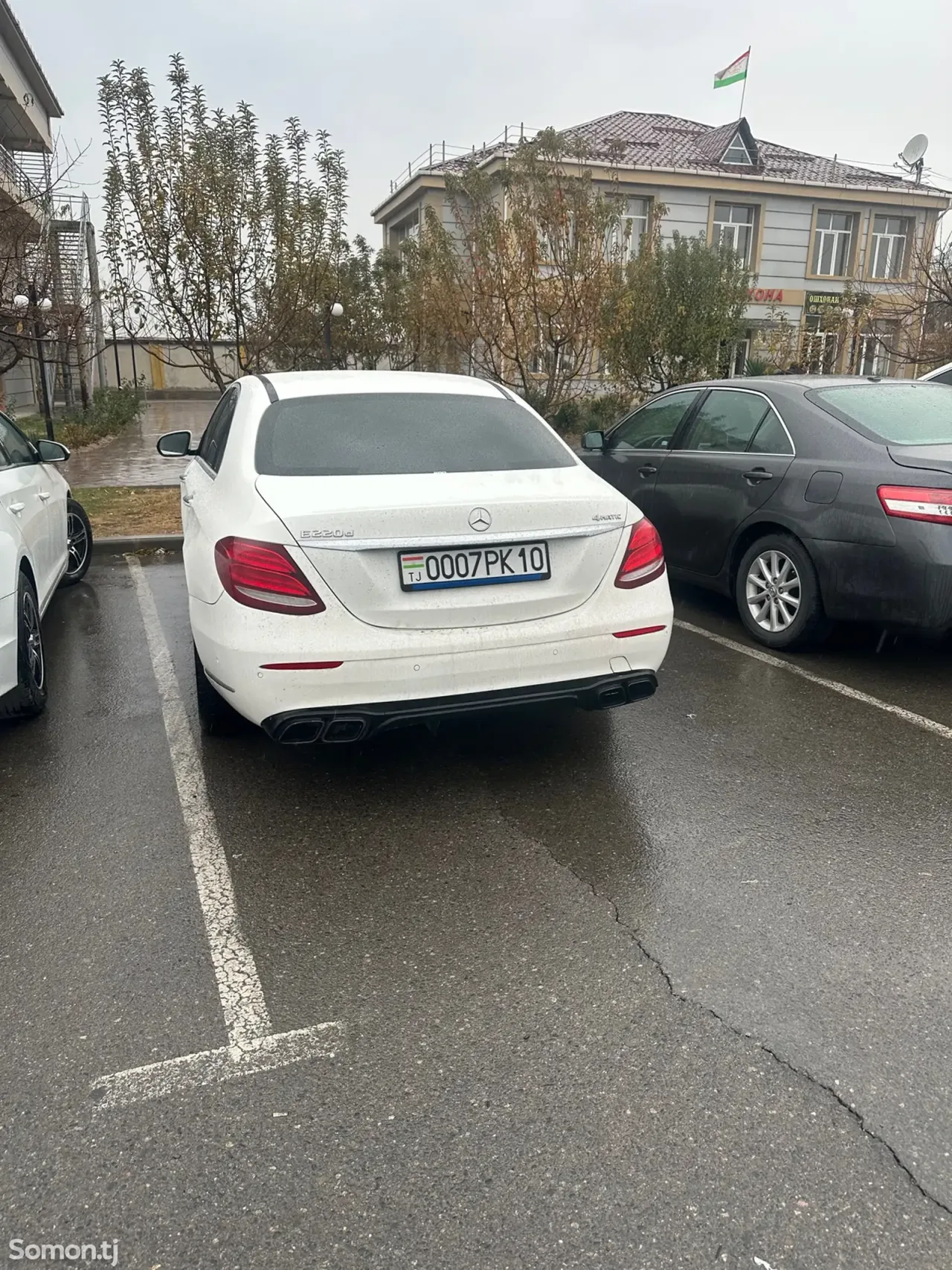 Mercedes-Benz E class 2017 · 2.2 AT