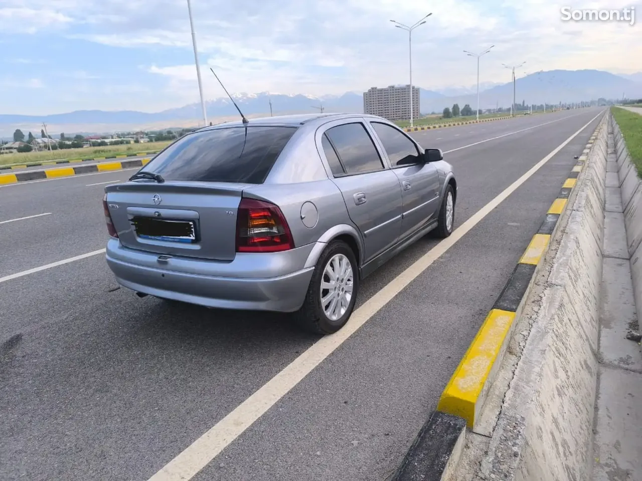 Opel Astra G 2003 · 2.2 AT