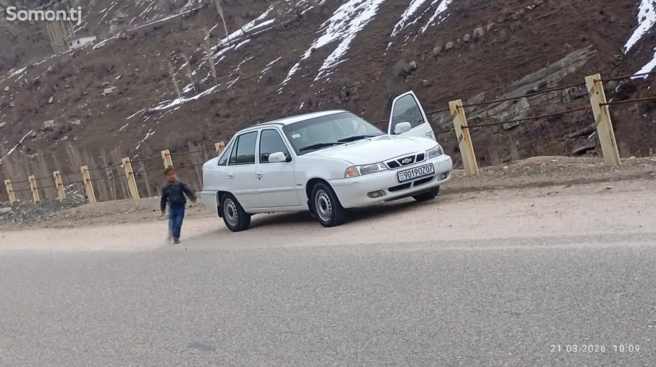 Daewoo Nexia 1996 · 1.6 MT