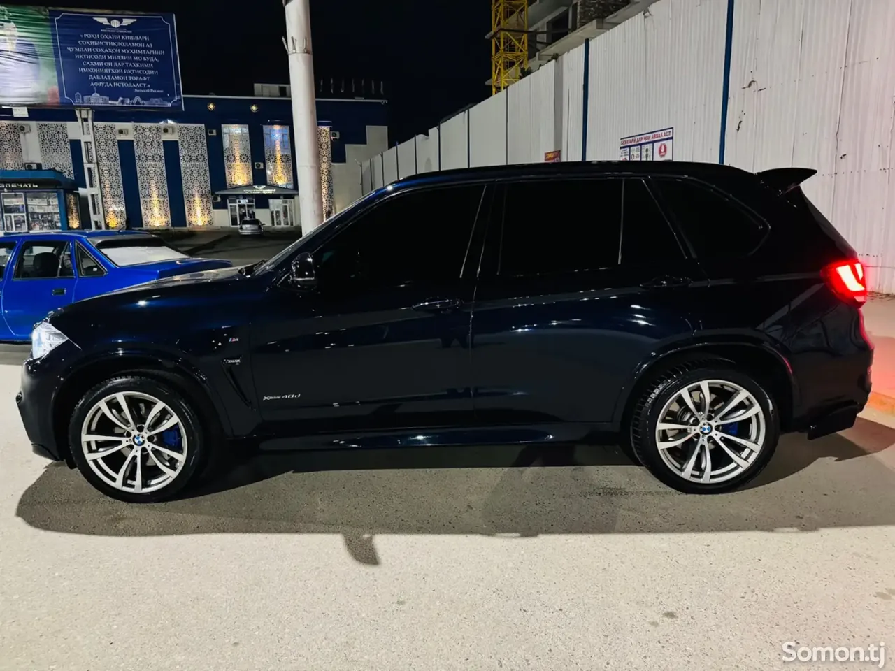 BMW X5 M 2017 · 4.0 AT